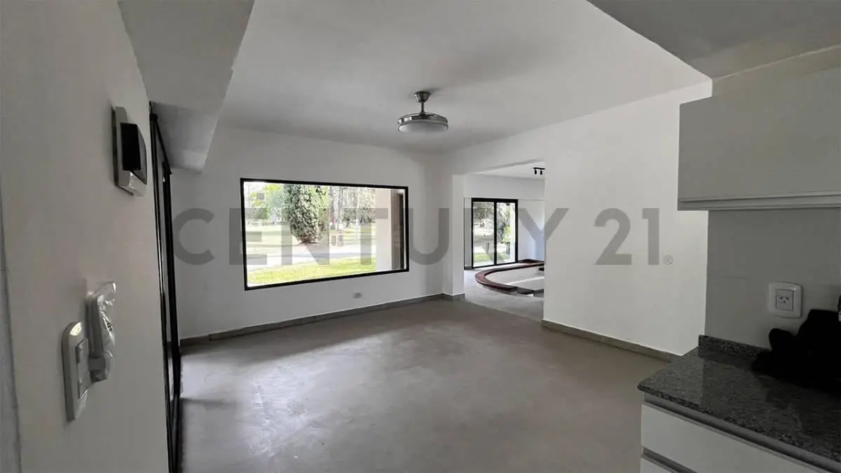 VENTA CASA QUINTA A ESTRENAR EN COUNTRY CLUB EL JAGUEL, PILAR 4