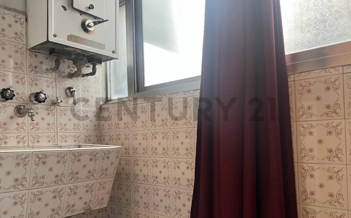 VENTA DEPARTAMENTO DOS AMBIENTES LAVADERO. CACHIMAYO 86. CABALLITO, C.A.B.A. 2