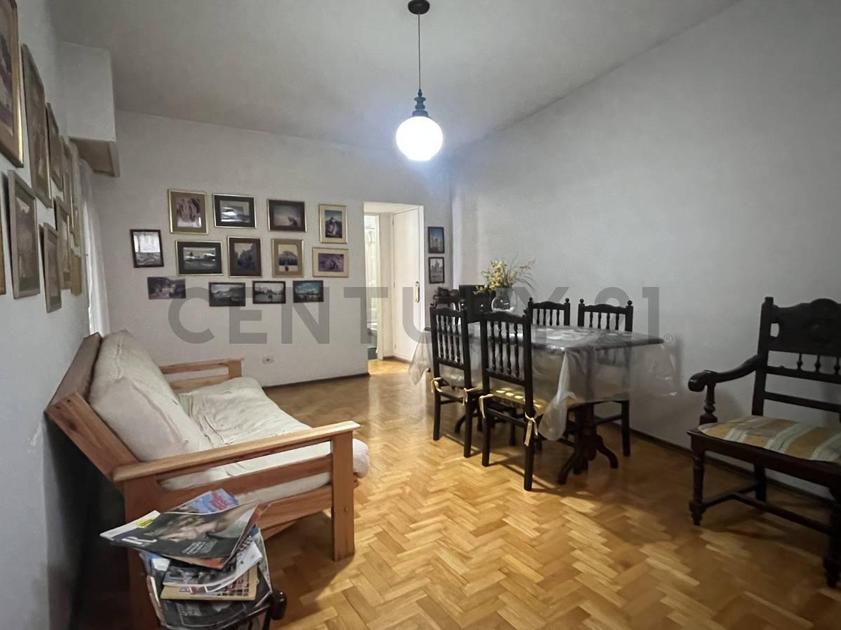 VENTA DEPARTAMENTO DOS AMBIENTES LAVADERO. CACHIMAYO 86. CABALLITO, C.A.B.A.