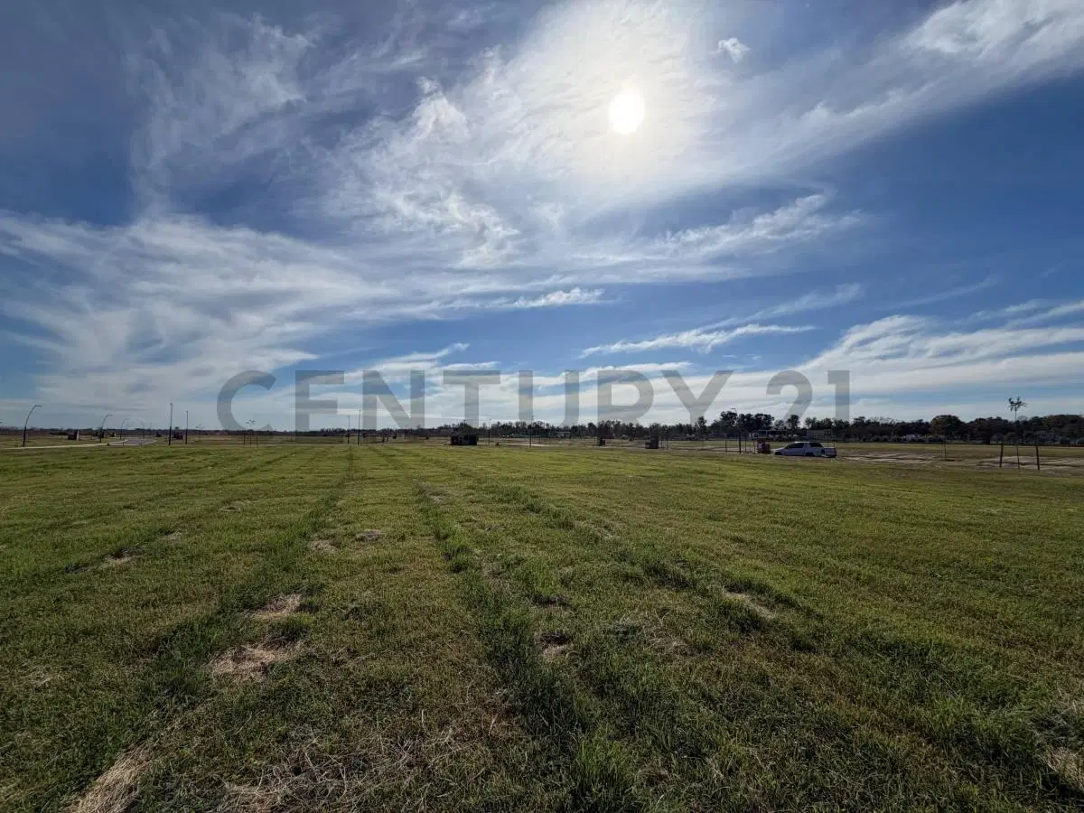 LOTE EN VENTA – ORILLAS – PUERTOS DEL LAGO 4
