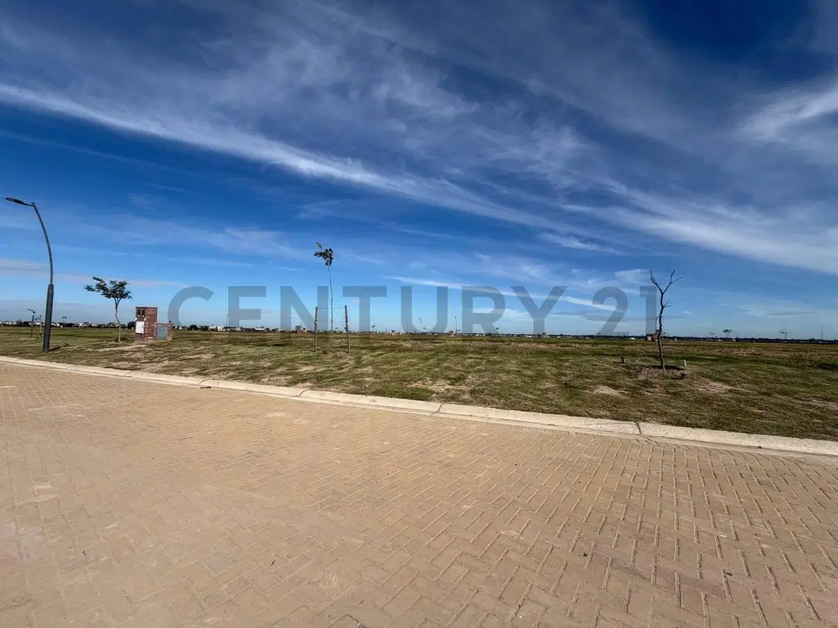 LOTE EN VENTA – ORILLAS – PUERTOS DEL LAGO 2