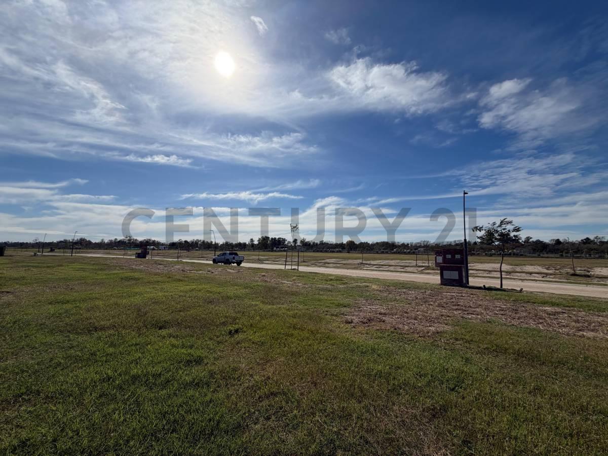 LOTE EN VENTA – ORILLAS – PUERTOS DEL LAGO