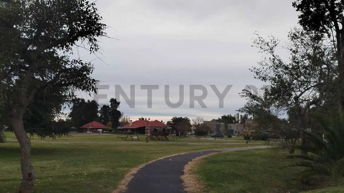 VENTA LOTE/TERRENO  EN LUJAN 4