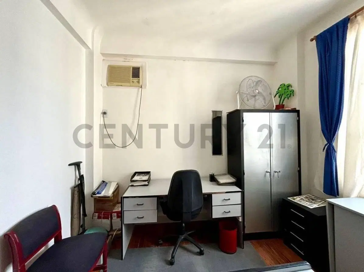 VENTA DEPARTAMENTO 3 AMBIENTES CONTRAFRENTE/APTO PROFESIONAL. SAN NICOLAS PROXIMO PTO. MADERO. 8