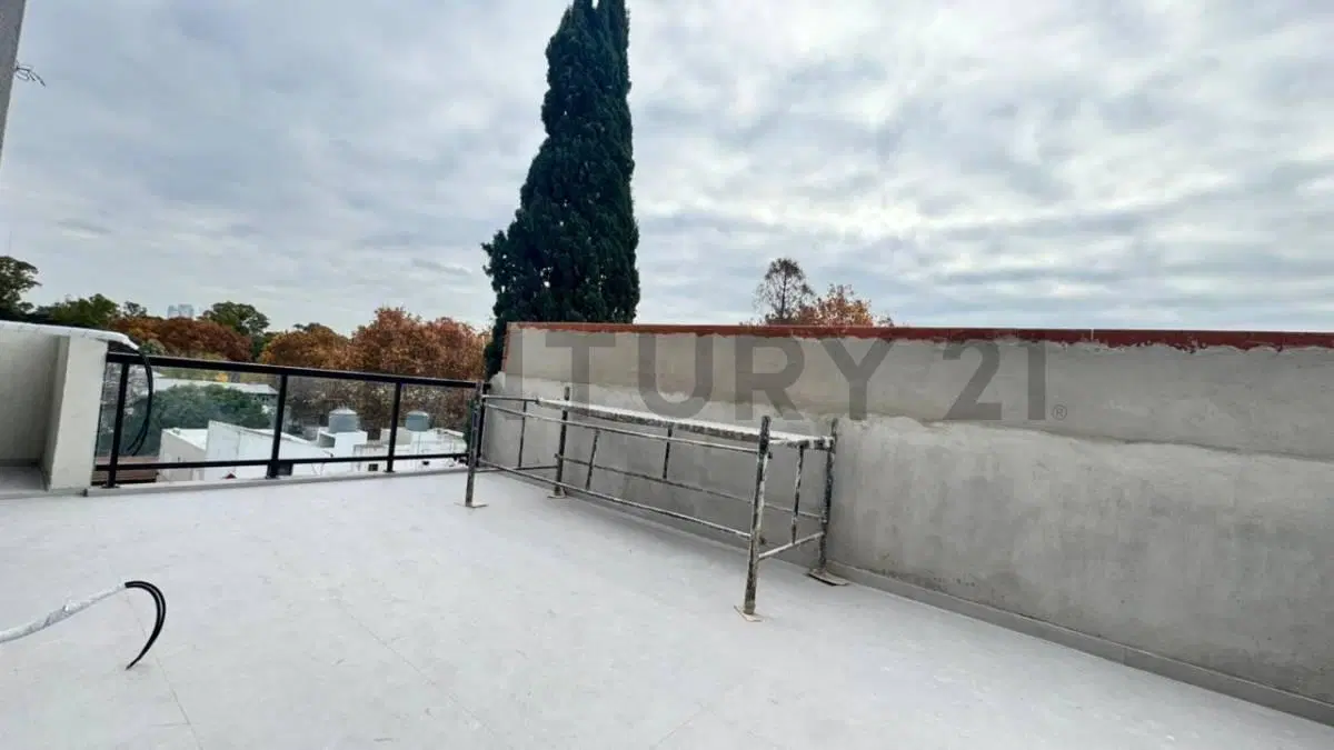 Venta 2 Ambientes con Terraza Privada y Vista Panorámica al Parque Sarmiento 3