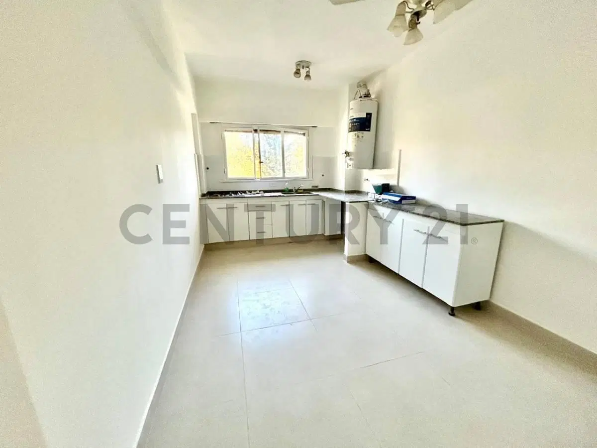 VENTA DEPTO  3 AMBIENTES BELGRANO "R" CON  COCHERA Y  BAULERA 4