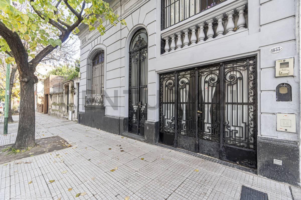 Oportunidad venta casa en paternal para refaccionar