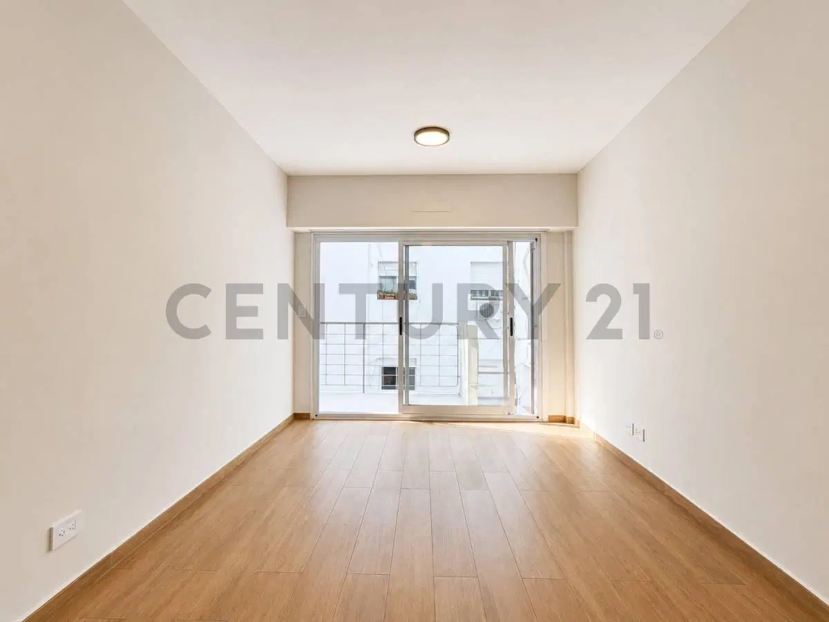 Venta 2 ambientes c/ balcon - reciclado a nuevo - Bajo Belgrano 5