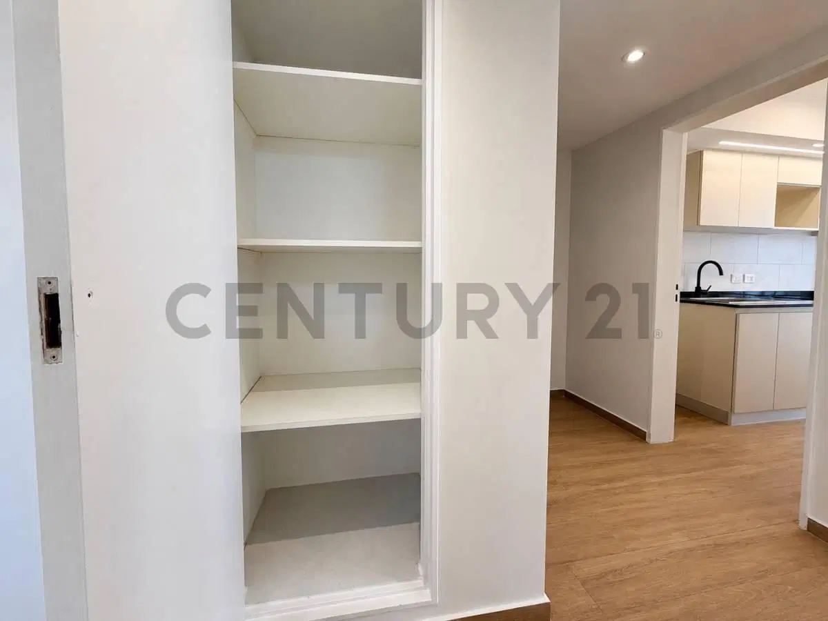 Venta 2 ambientes c/ balcon - reciclado a nuevo - Bajo Belgrano 3
