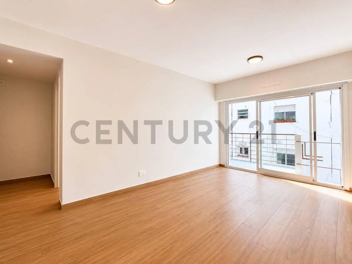 Venta 2 ambientes c/ balcon - reciclado a nuevo - Bajo Belgrano 2