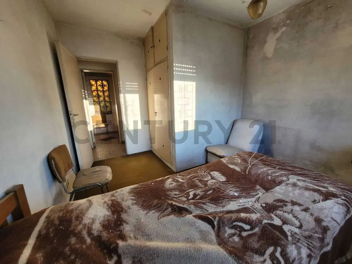 VENTA  CASA 5 AMBIENTES CESION DE DERECHOS POSESORIOS 4