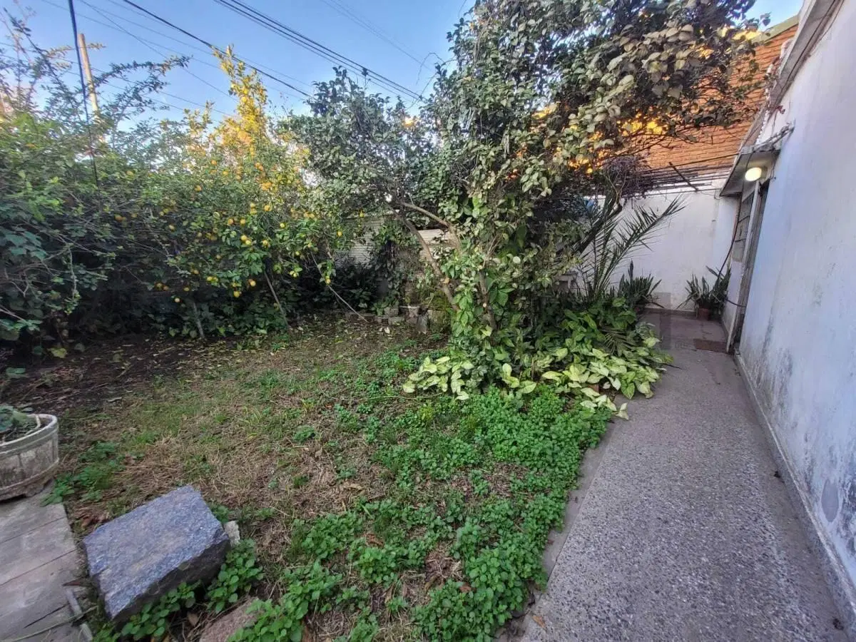 VENTA  CASA 5 AMBIENTES CESION DE DERECHOS POSESORIOS 8