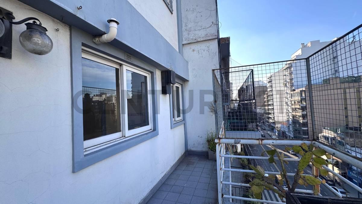 VENTA DPTO 3 AMBIENTES 7MO PISO CON BALCÓN AL FRENTE