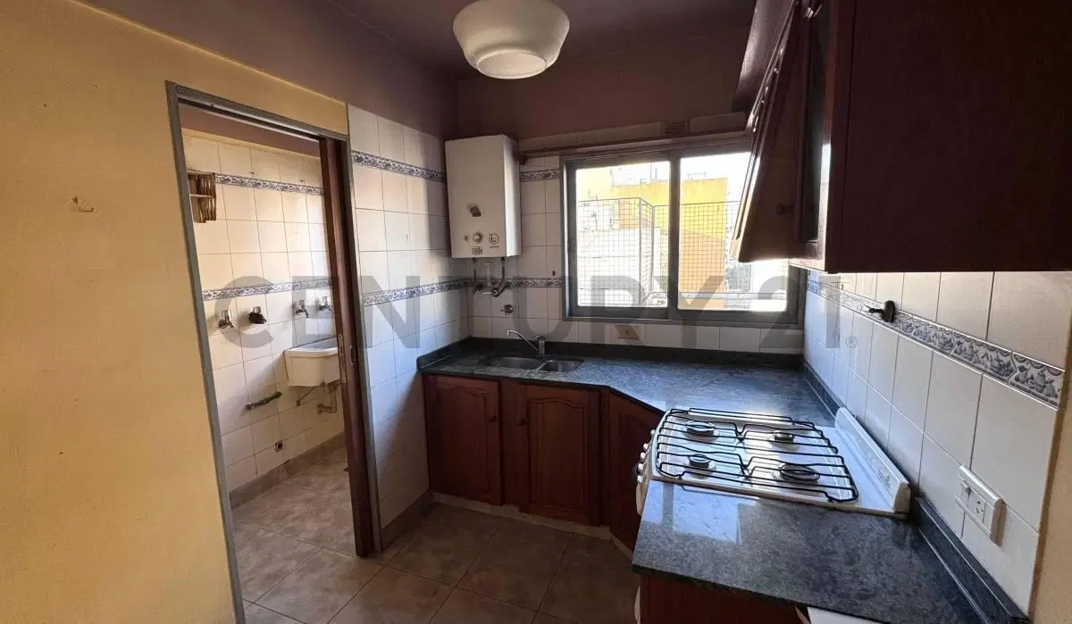 VENTA DPTO 3 AMBIENTES 7MO PISO CON BALCÓN AL FRENTE 3