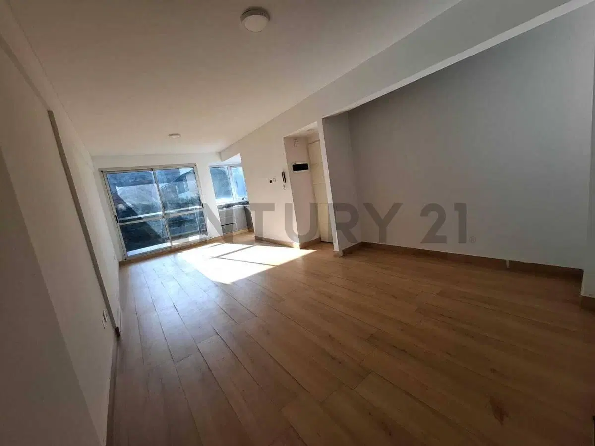 ALQUILER MONOAMBIENTE LUMINOSO CON BALCON EN VILLA CRESPO 3