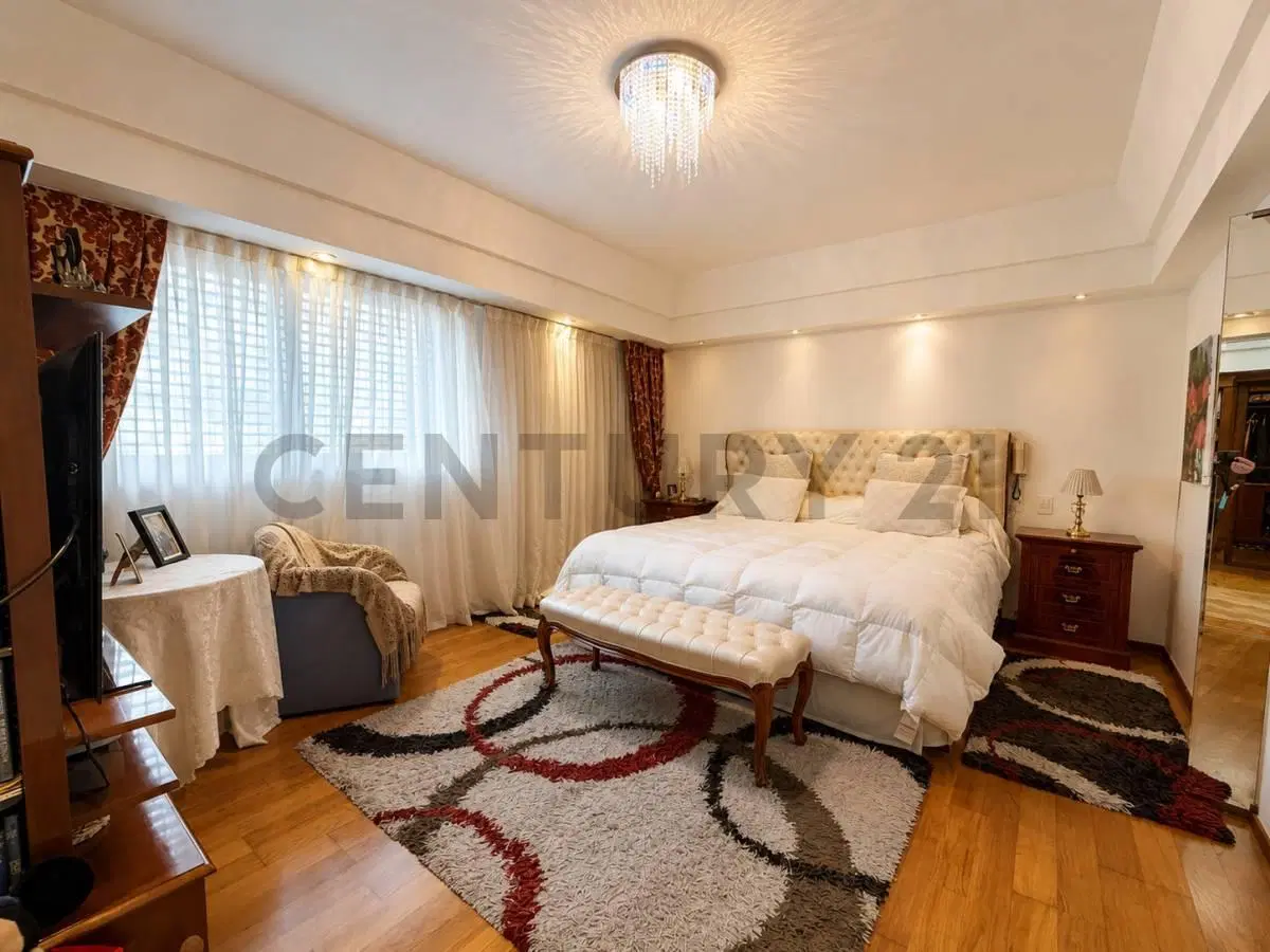 VENTA DEPARTAMENTO 5 AMBIENTES CON DEPENDENCIA, MASTER SUITE Y 2 COCHERAS EN LAS CAÑITAS 4