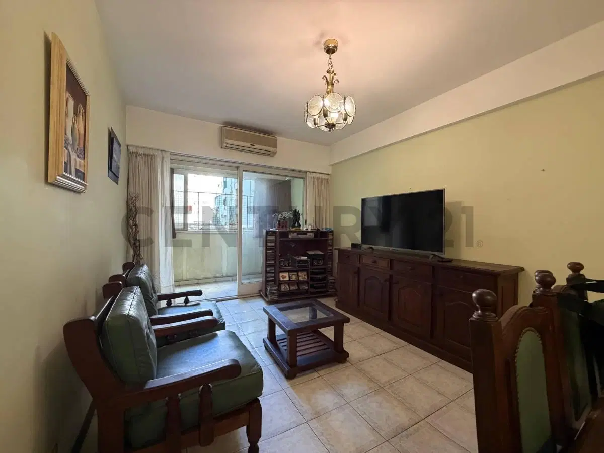 VENTA DEPARTAMENTO DE 3 AMBIENTES EN ALMAGRO - EXCELENTE UBICAICÓN - SILENCIOSO Y FUNCIONAL 2
