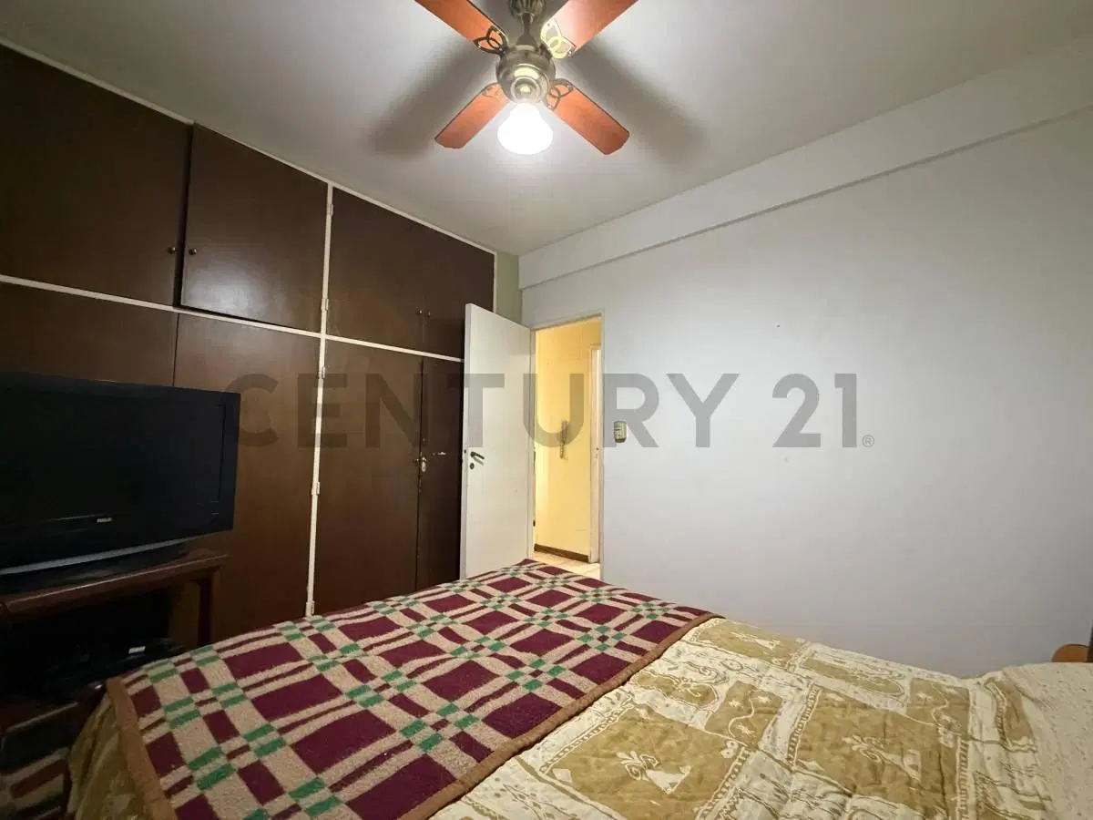 VENTA DEPARTAMENTO DE 3 AMBIENTES EN ALMAGRO - EXCELENTE UBICAICÓN - SILENCIOSO Y FUNCIONAL 4