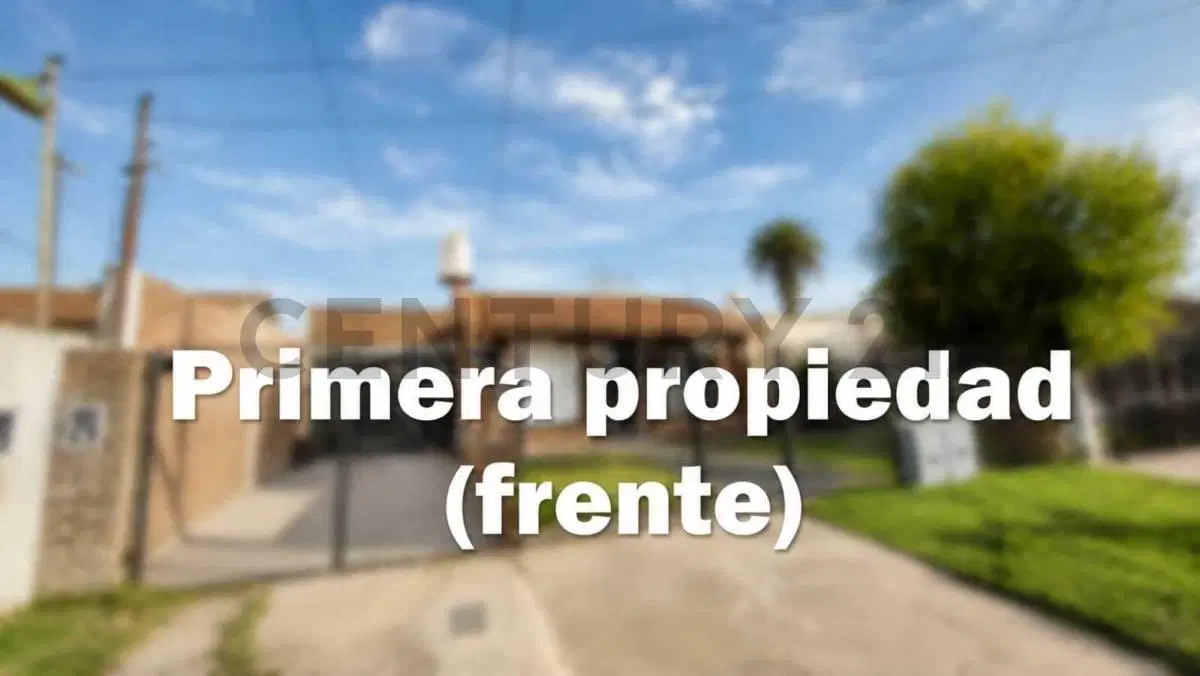 VENTA 3 CASAS  SOBRE LOTE PROPIO CON GARAGE Y PATIO INDIVIDUALES EN MORENO 2