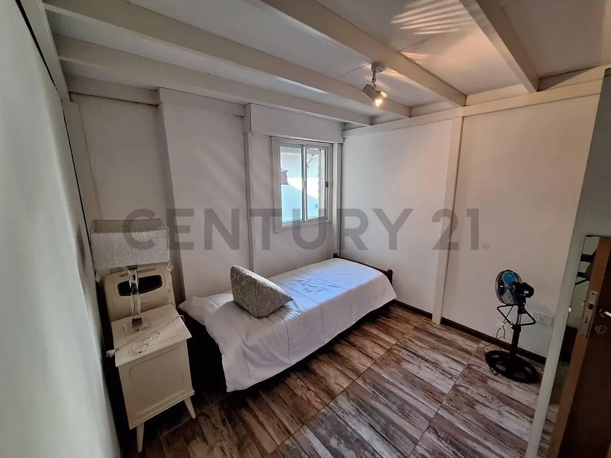 VENTA DÚPLEX 4 AMBIENTES EN BANFIELD, APTO CRÉDITO! 5