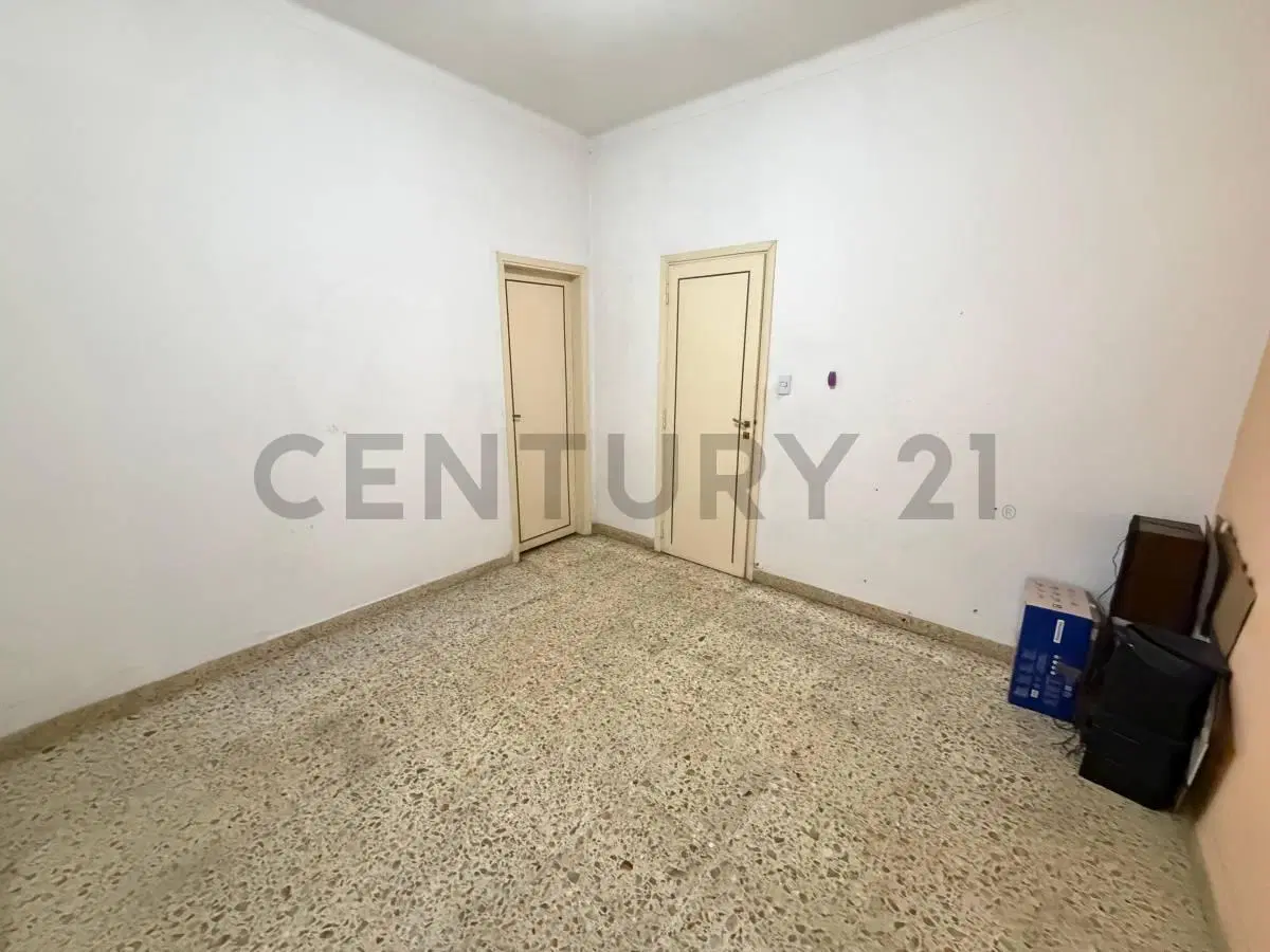 VENTA PH C/COCHERA RAMOS MEJIA 3 AMBIENTES CON PATIO Y TERRAZA 3
