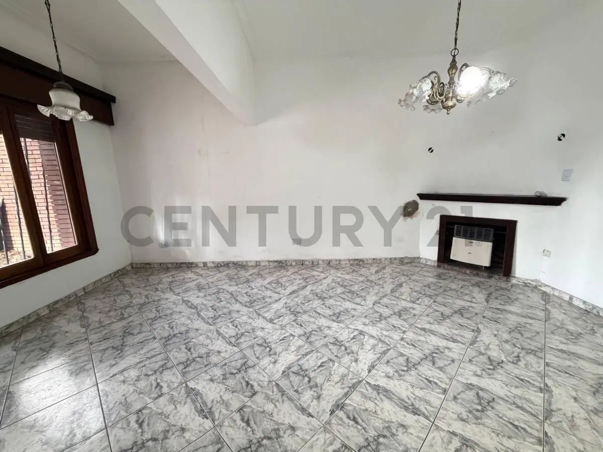 VENTA PH C/COCHERA RAMOS MEJIA 3 AMBIENTES CON PATIO Y TERRAZA 5