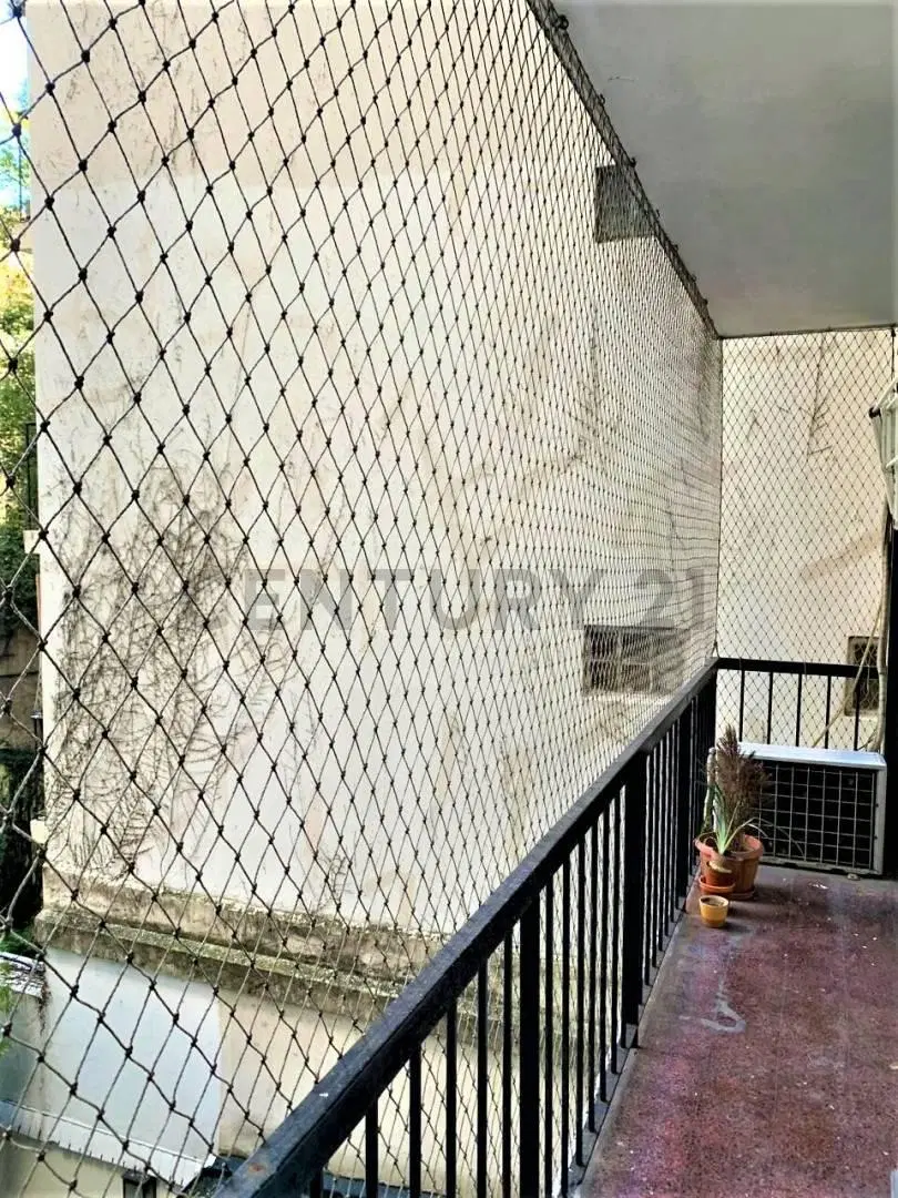 Departamento en alquiler 3 ambientes con Dependencia en Recoleta 4