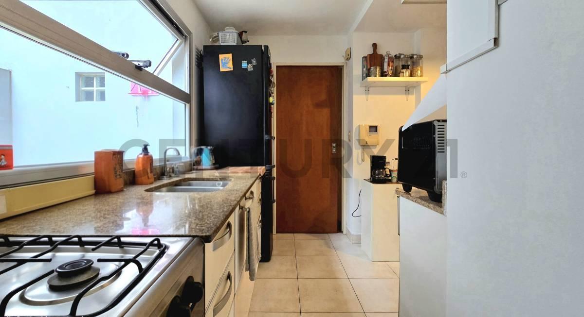 Foto de VENTA DEPTO 3 AMB/DORMITORIO PPAL EN SUITE-BALCON-COCHERA-AV. ALVAREZ, imagen 1