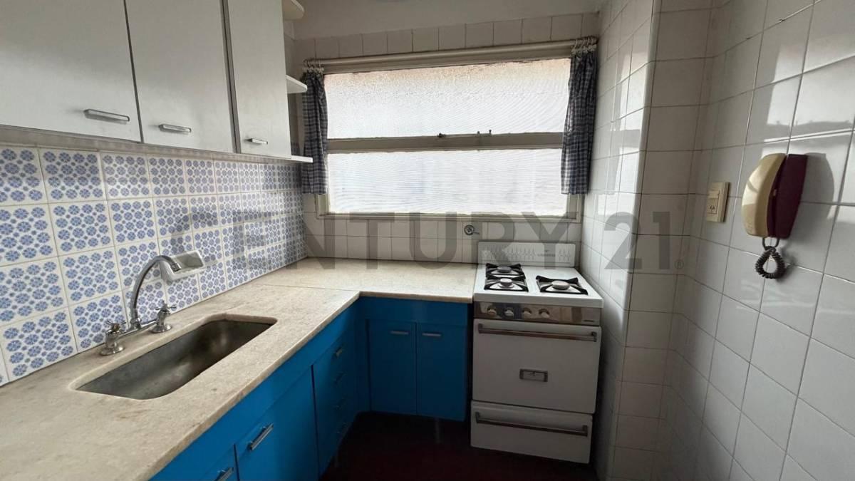 Foto de VENTA DEPARTAMENTO 3 AMB EN TORRE - APTO CREDITO -BELGRANO, imagen 1