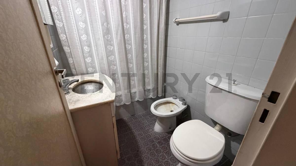 Foto de VENTA DEPARTAMENTO 3 AMB EN TORRE - APTO CREDITO -BELGRANO, imagen 4