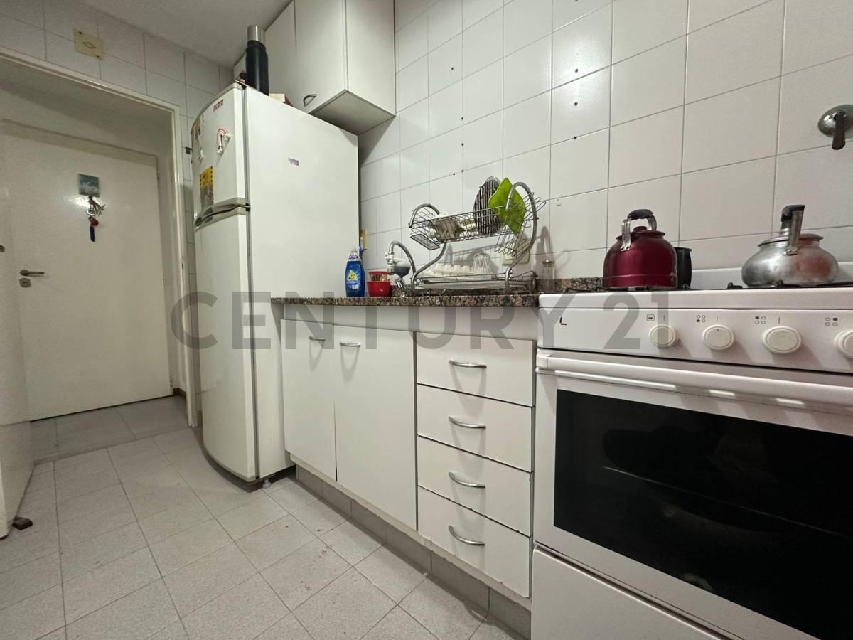 Foto de VENTA DEPARTAMENTO 3 AMBIENTES CON BALCÓN EN SAENZ PEÑA, imagen 5