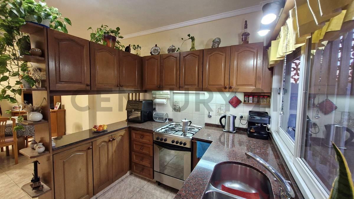 Foto de VENTA PH 4 AMB TERRAZA QUINCHO Y PARRILLA, imagen 3