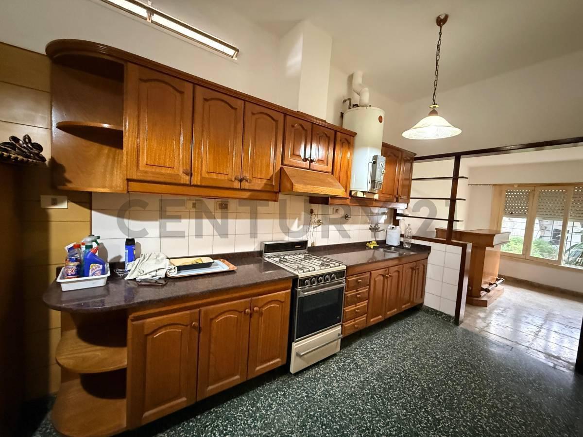 Foto de ALQUILER CASA 5 AMBIENTES EN QUILMES, imagen 3
