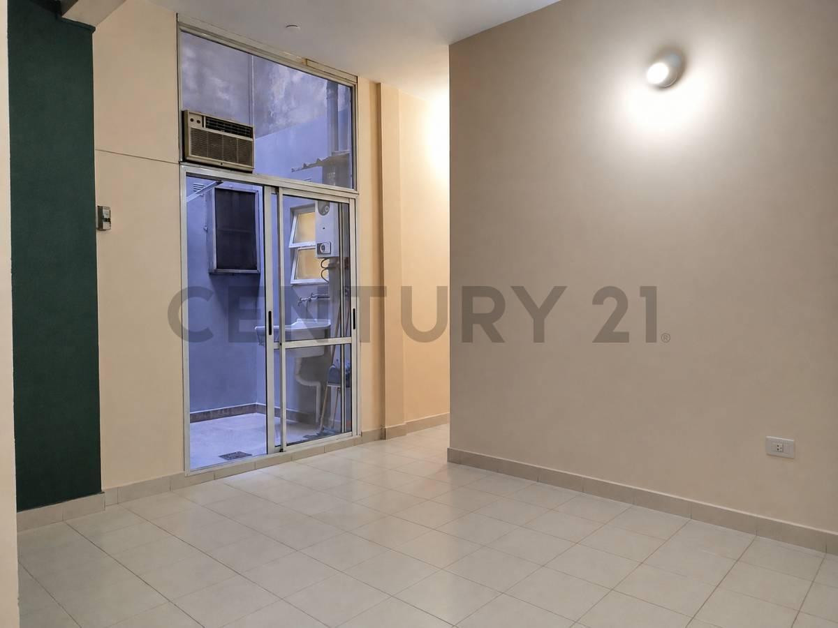 Foto de VENTA PH 3 AMB. EN MONTE CASTRO CON 2 PATIOS., imagen 5