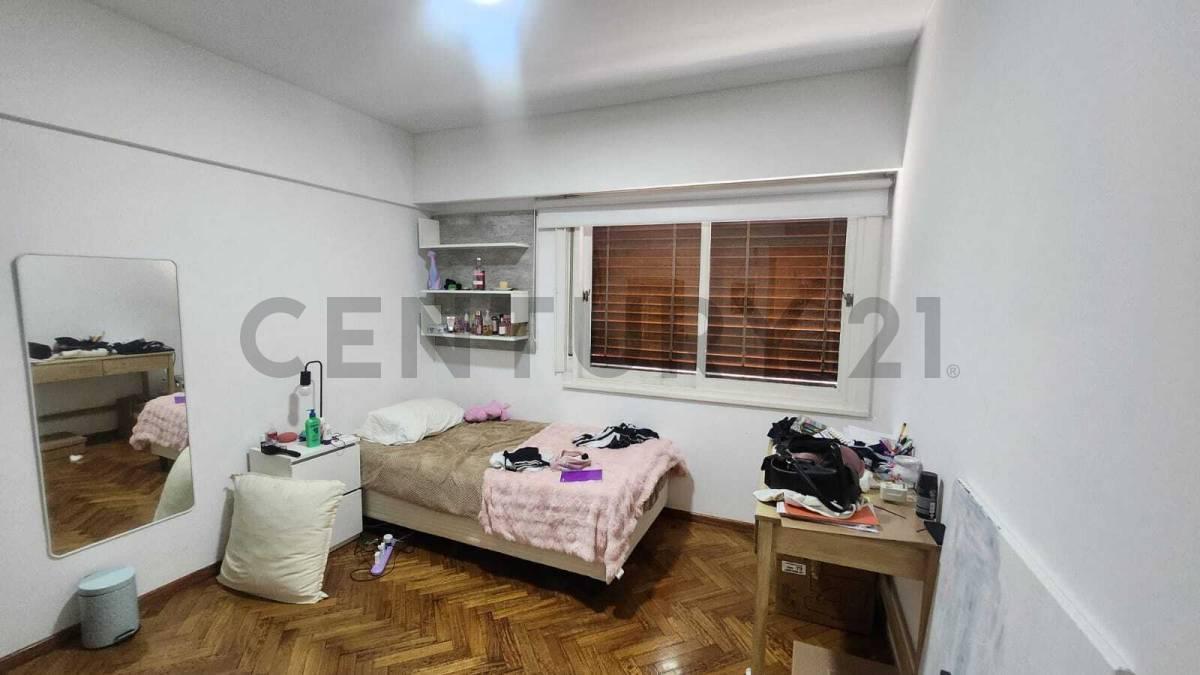 Foto de ALQUILER DEPARTAMENTO - PISO 5 AMBIENTES C/ COCHERA Y PISCINA - OLIVOS, imagen 4