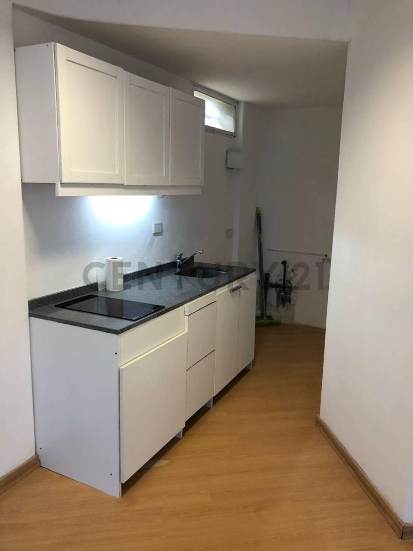 Foto de DÚPLEX 2 AMBIENTES AL FRENTE APTO PROFESIONAL – AV. CABILDO, BELGRANO, imagen 1