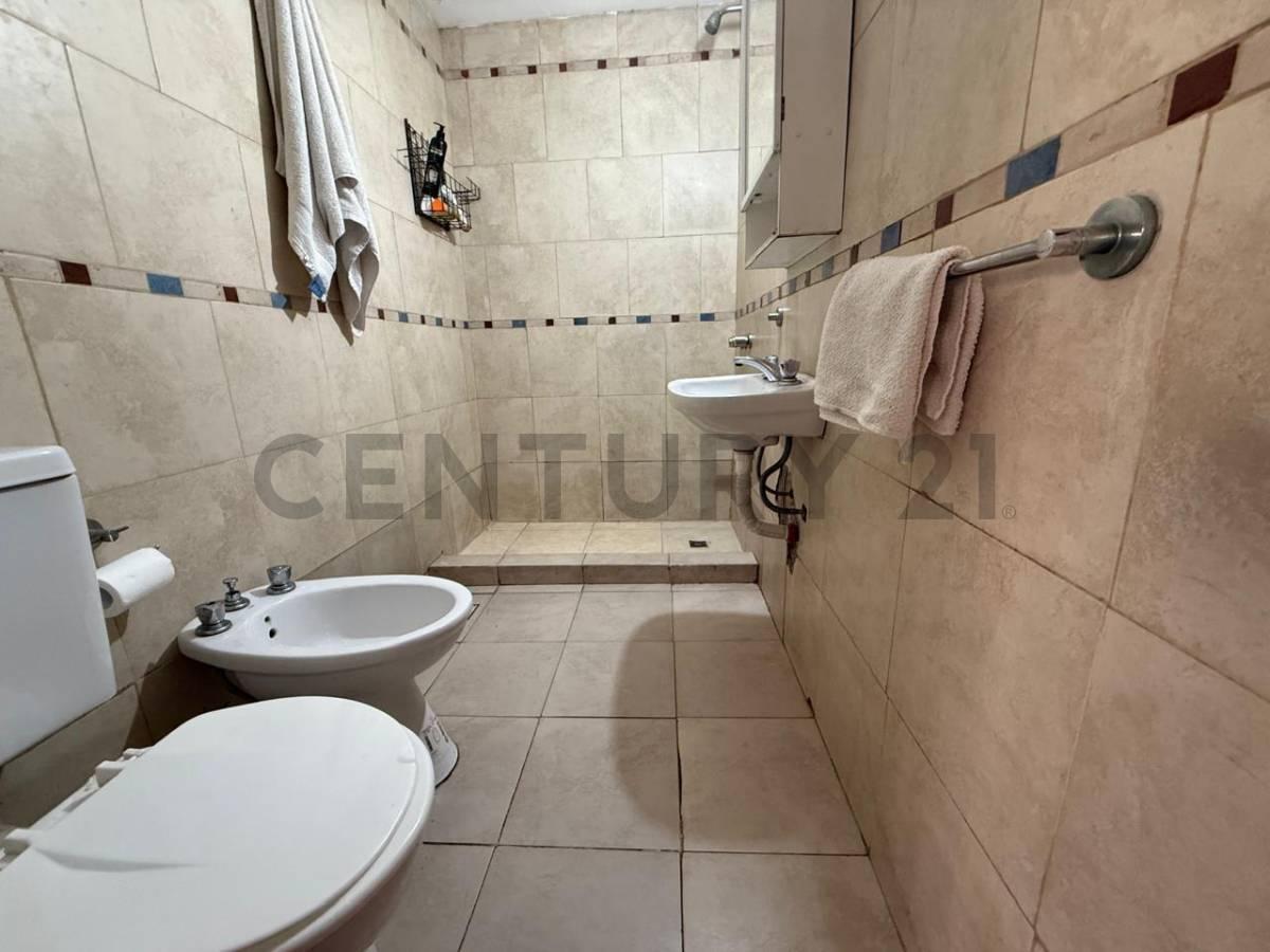 Foto de VENTA EN BLOCK 3 PH /LOCAL COMERCIAL /LOSA LISTA PARA CONSTRUIR 4, imagen 3