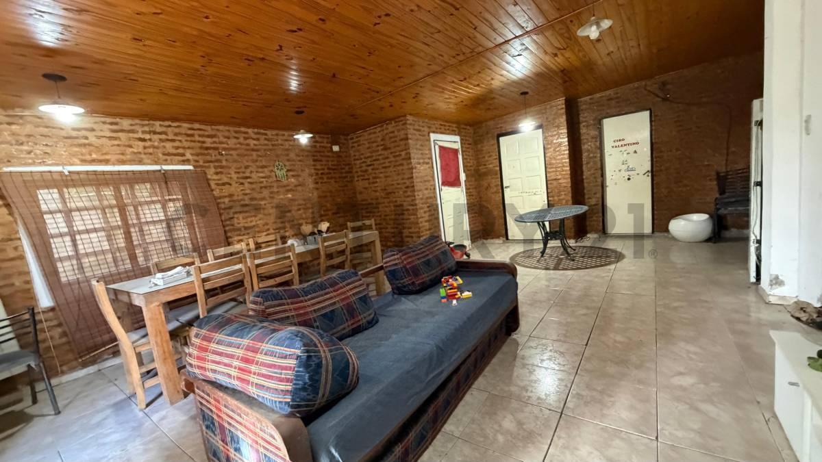 Foto de VENTA CASA QUINTA CON PISCINA EN SAN VICENTE TERRENO DE 900 MTS, imagen 1
