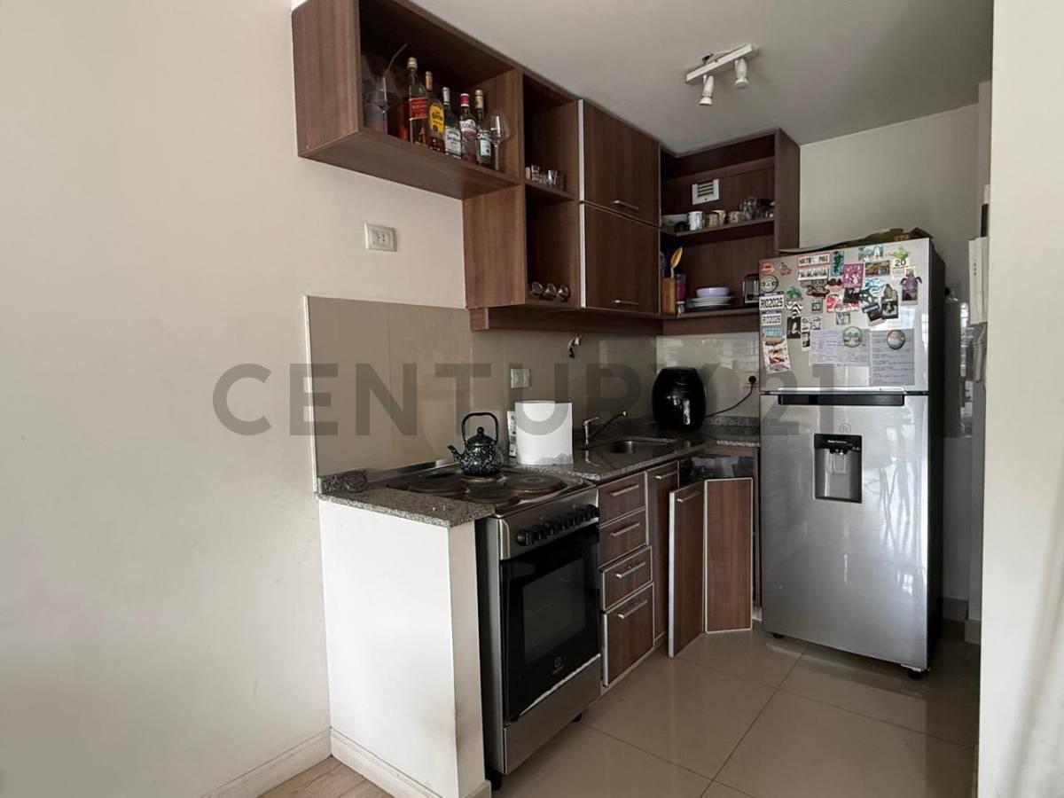 Foto de VENTA MONOAMBIENTE BALCÓN CORRIDO LUMINOSO VERSATIL IMPECABLE A/PROF, imagen 5