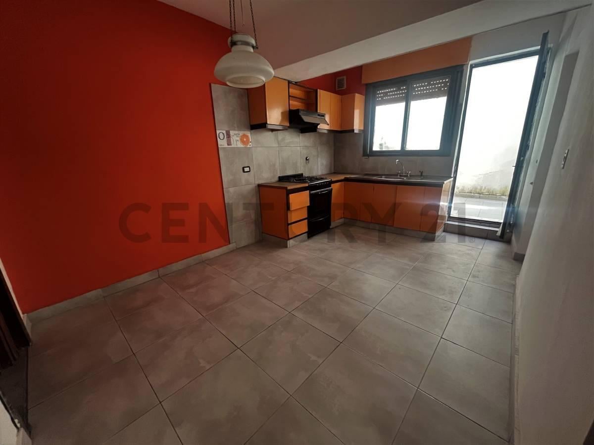 Foto de PH 4 Ambientes con Patio y Terraza - Villa Urquiza, imagen 5