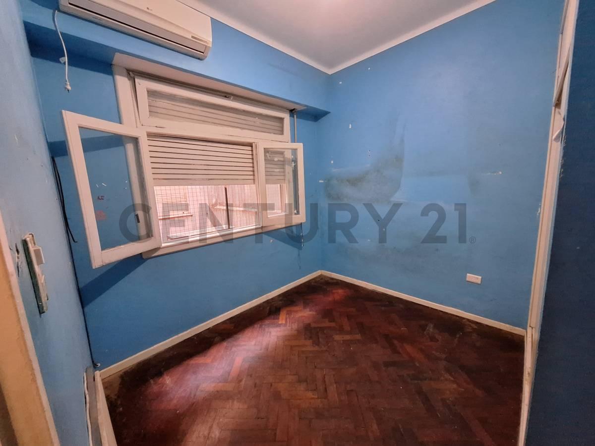 Foto de Departamento 3 Ambientes al Frente a reciclar, Villa Crespo. Apto, imagen 5