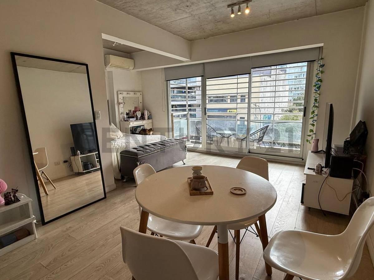 Foto de VENTA MONOAMBIENTE BALCÓN CORRIDO LUMINOSO VERSATIL IMPECABLE A/PROF, imagen 1