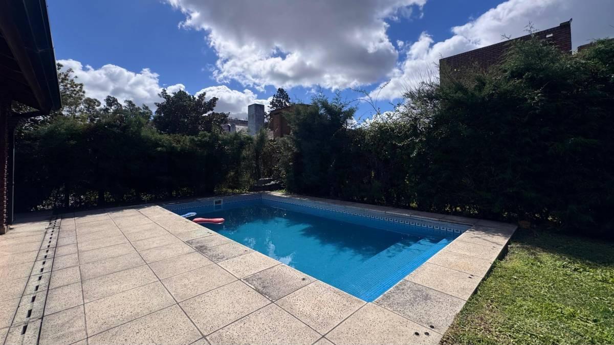Foto de Venta Casa 5 ambientes con pileta en Country Venado II, imagen 4