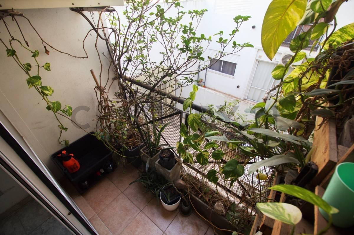 Foto de VENTA PH 2 AMBIENTES EN VILLA URQUIZA CON BALCON AL LATERAL, imagen 3