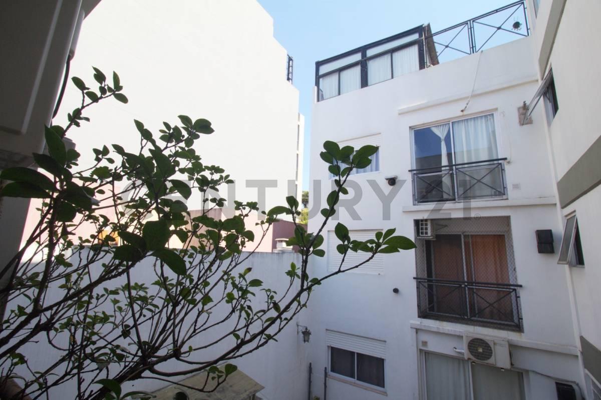 Foto de VENTA PH 2 AMBIENTES EN VILLA URQUIZA CON BALCON AL LATERAL, imagen 5
