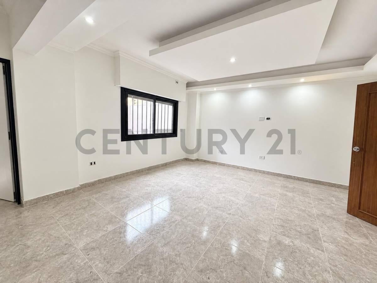 Foto de VENTA DEPARTAMENTO 2 AMBIENTES – 55 M² – VILLA PUEYRREDÓN, imagen 2