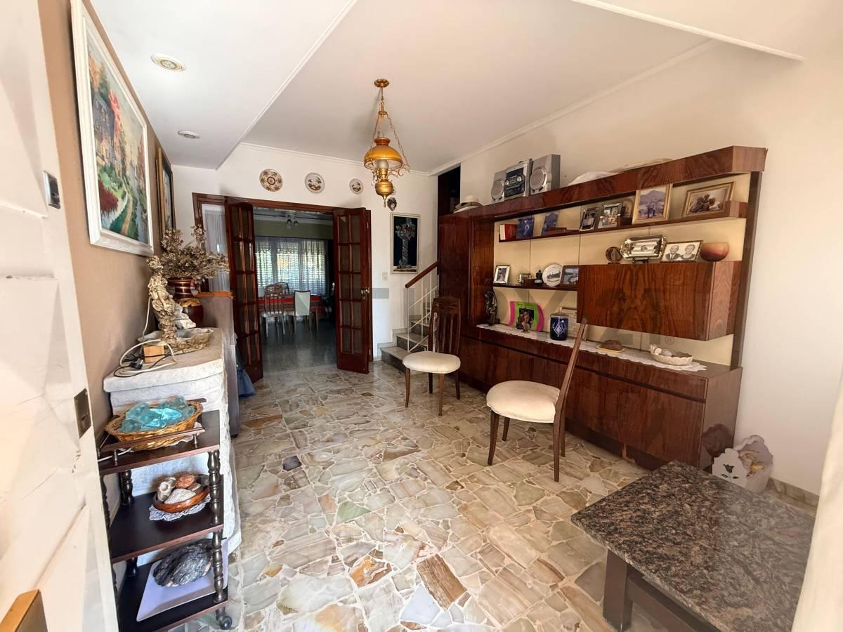 Foto de VENTA CASA 4 AMBIENTES CON PATIO Y QUINCHO EN LLAVALLOL, imagen 5