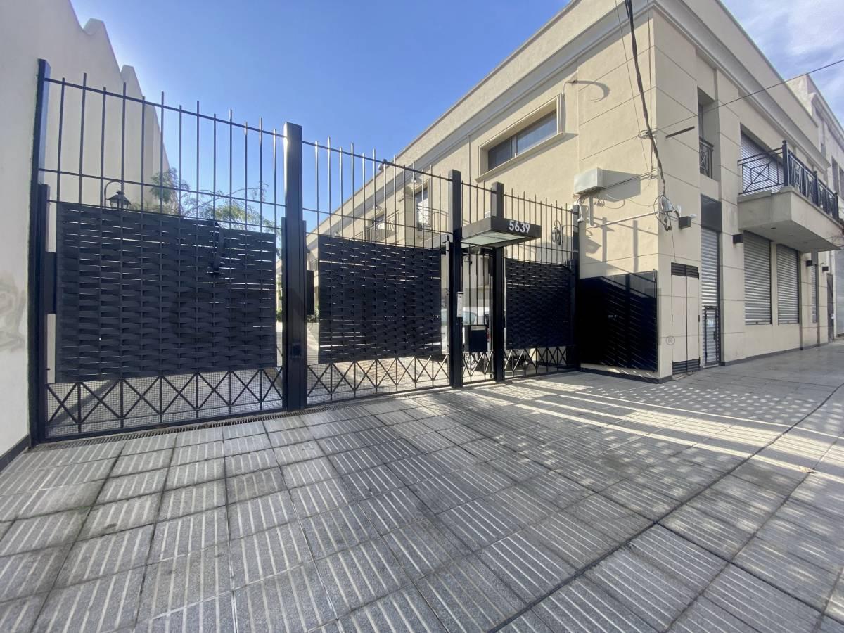 Foto de Alquiler local comercial a la calle, Villa Ballester, imagen 3