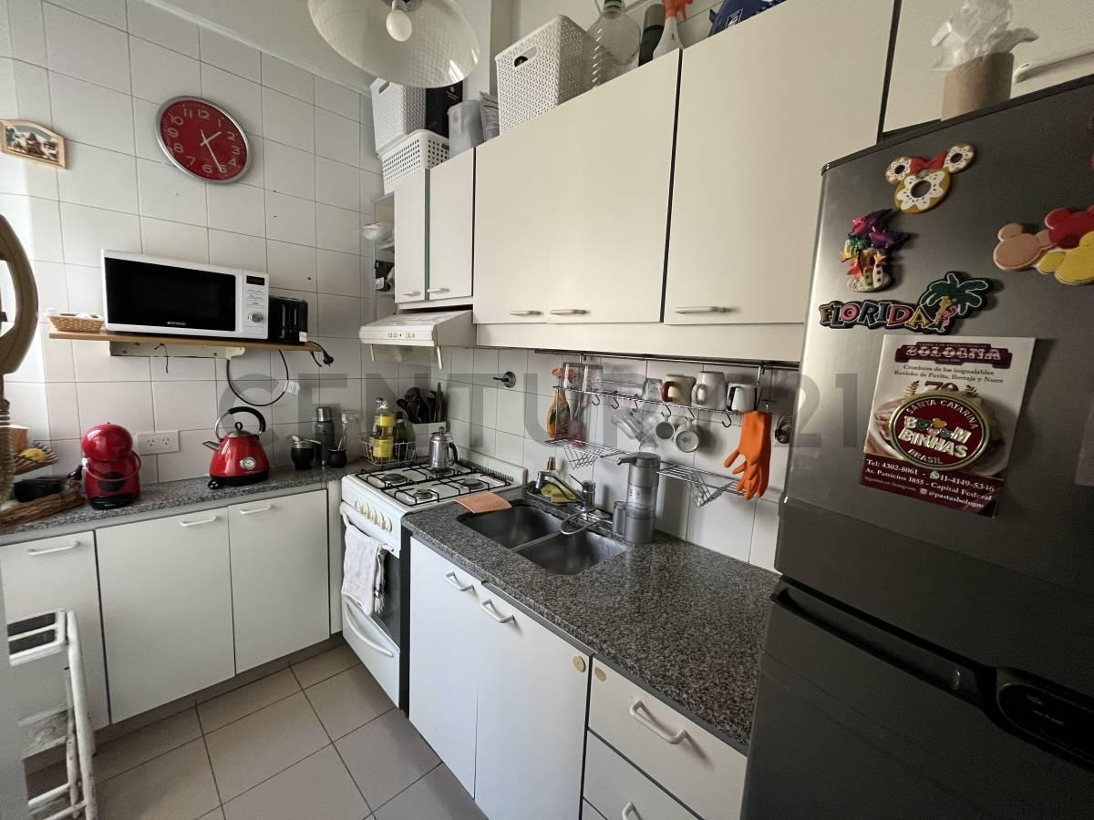 Foto de VENTA TRES AMBIENTES BARRACAS, imagen 3