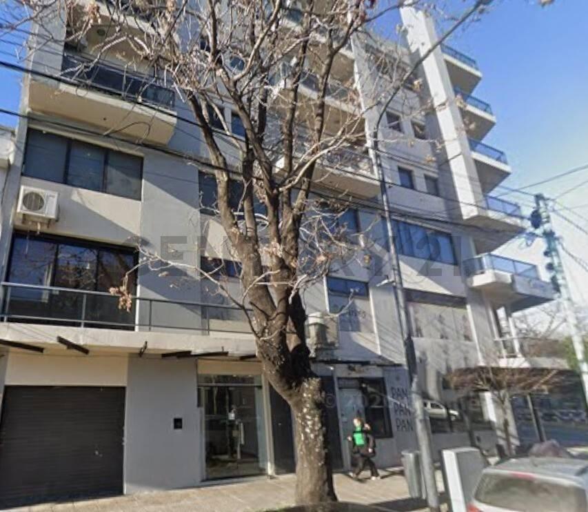 Foto de VENTA PISO UNICO EN CABEZON 2488 Y ARTIGAS EN VILLA PUEYRREDON- APTO, imagen 1